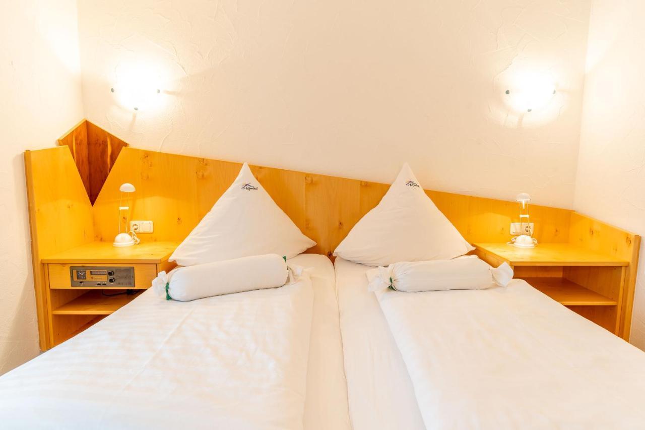 Alpenhof Hotel 3*